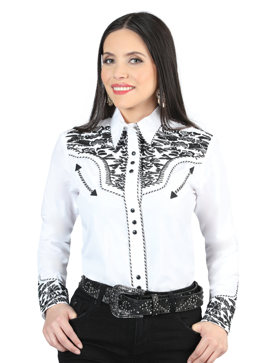 Senor De Los Cielos Embroidery Shirt in White/Black