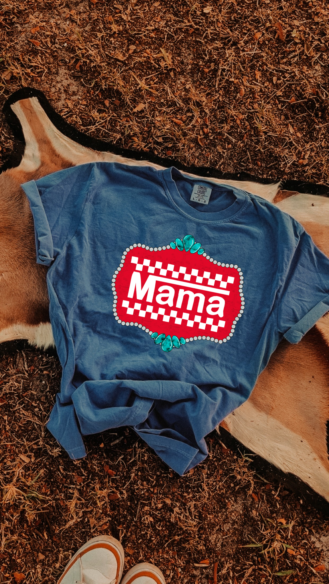 Off The Wall Mama Graphic Tee