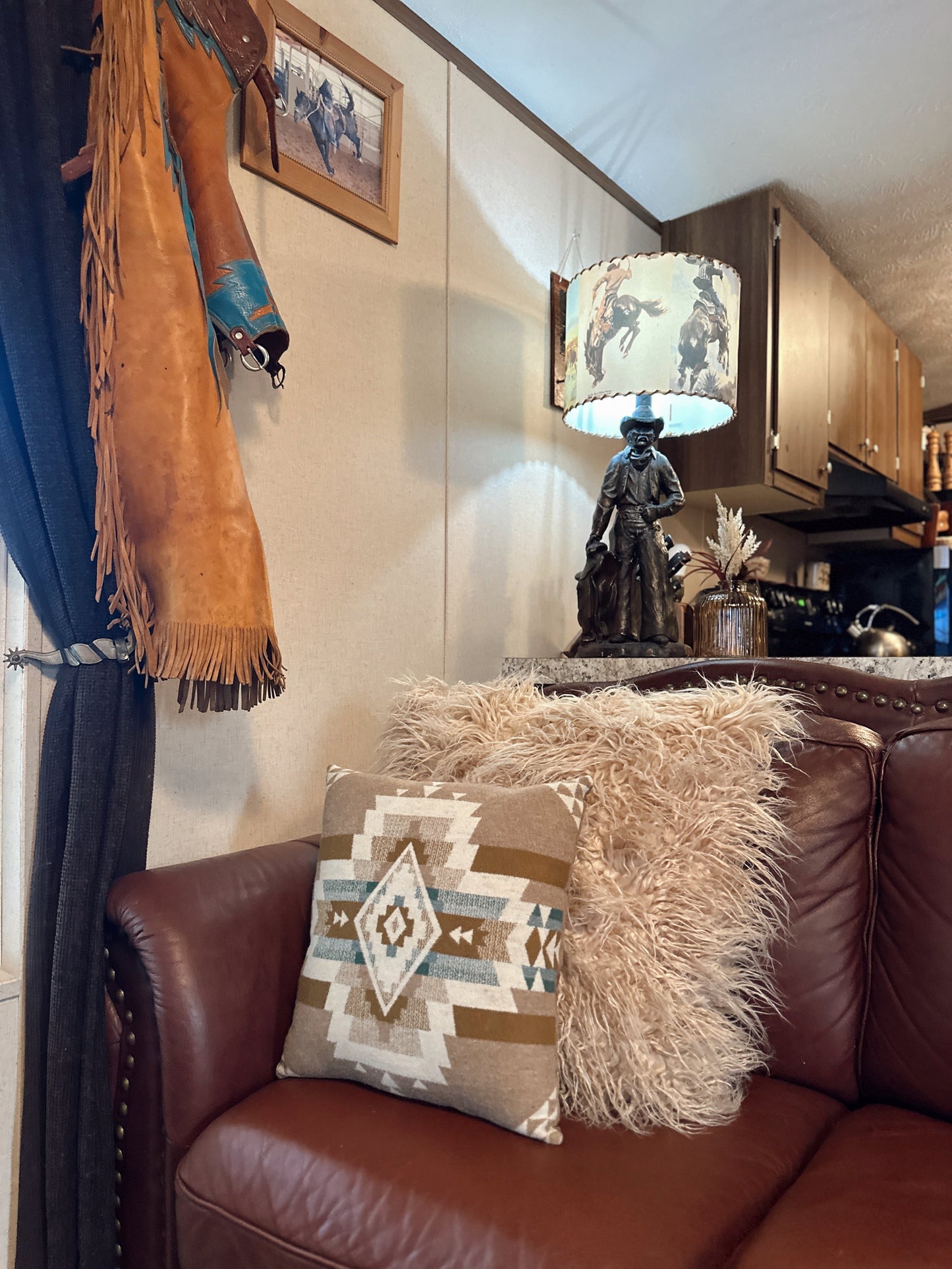The Mongolian Pillow