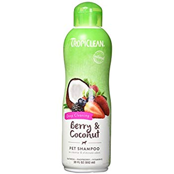 Tropiclean: BERRY & COCONUT SHAMPOO - 20 OZ