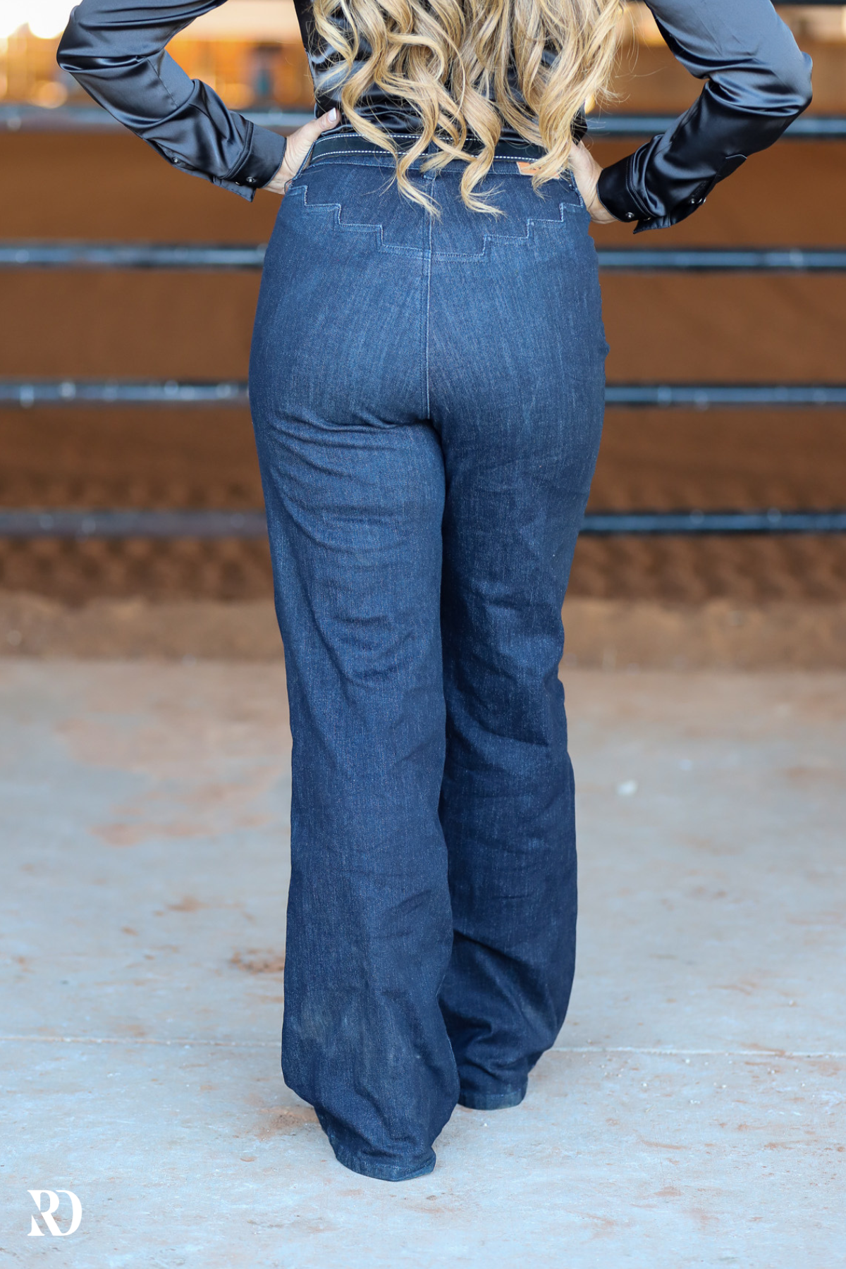 SHANIA VINTAGE - DARK WASH