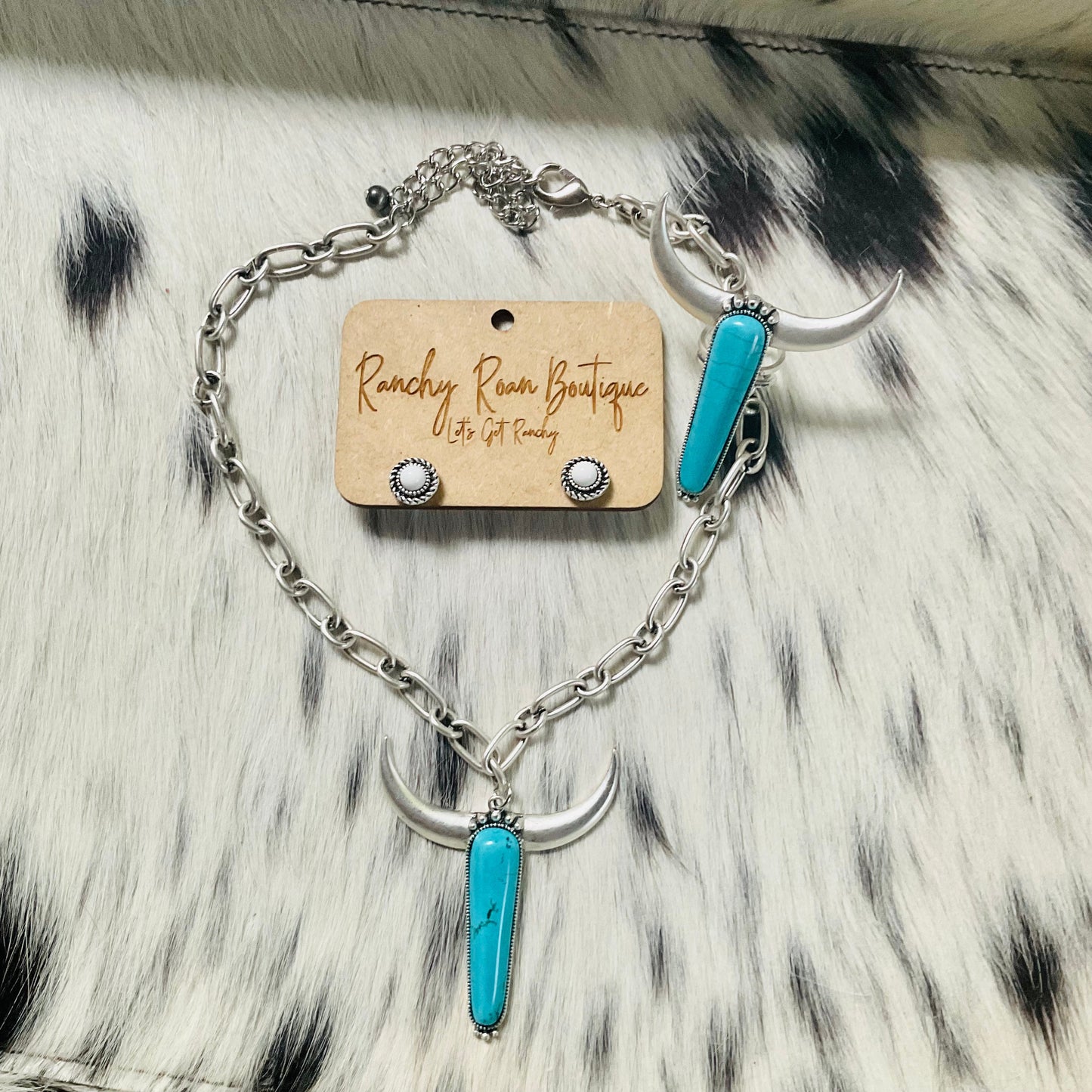 Turquoise Longhorn Buffalo Stone Ring