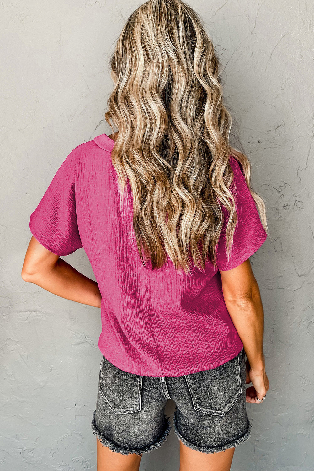 Crinkled V Neck Tee