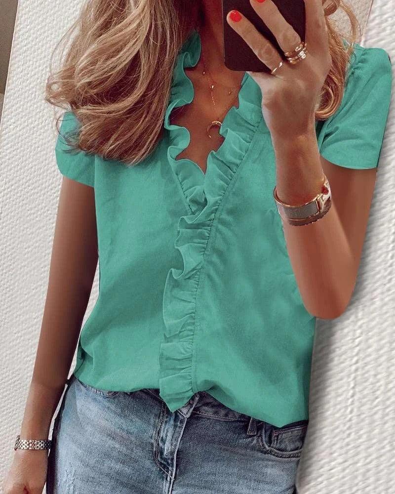 Cowgirl Chic Ruffle Top – Stylish Short Sleeved Shirt for Casual Cowgirl Style