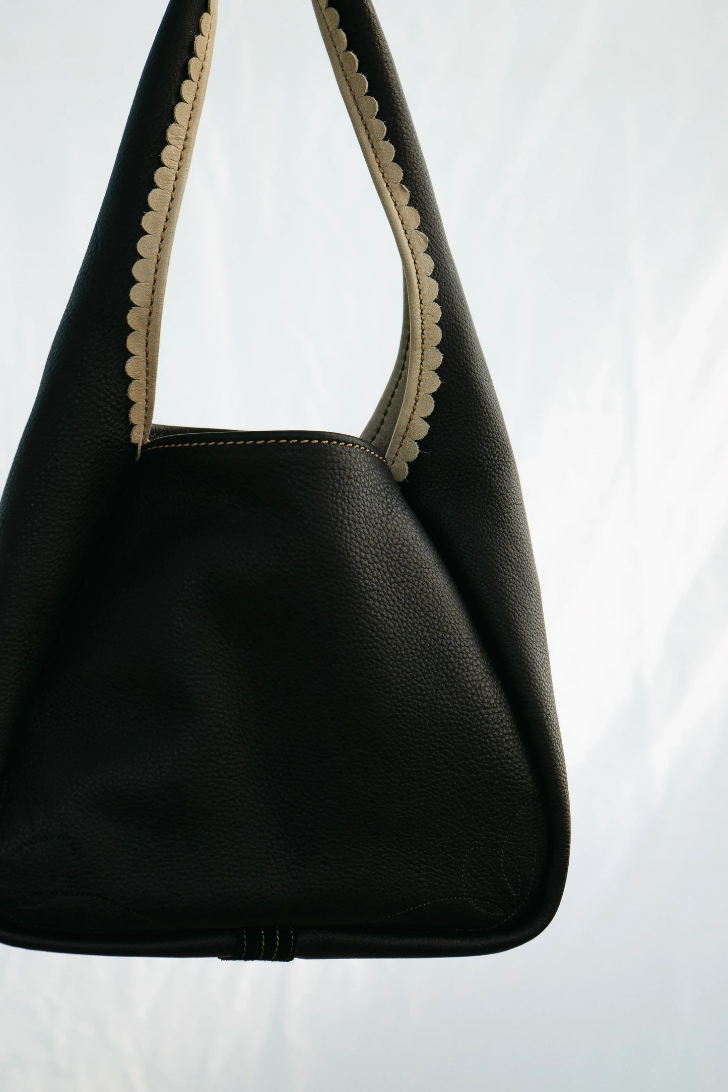 The Maddog Leather Toro Hobo Bag