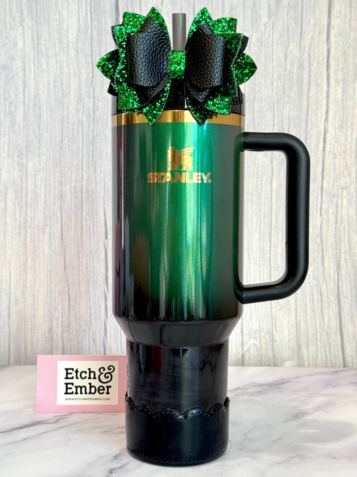 Black Gloss Scallop Tumbler Boot
