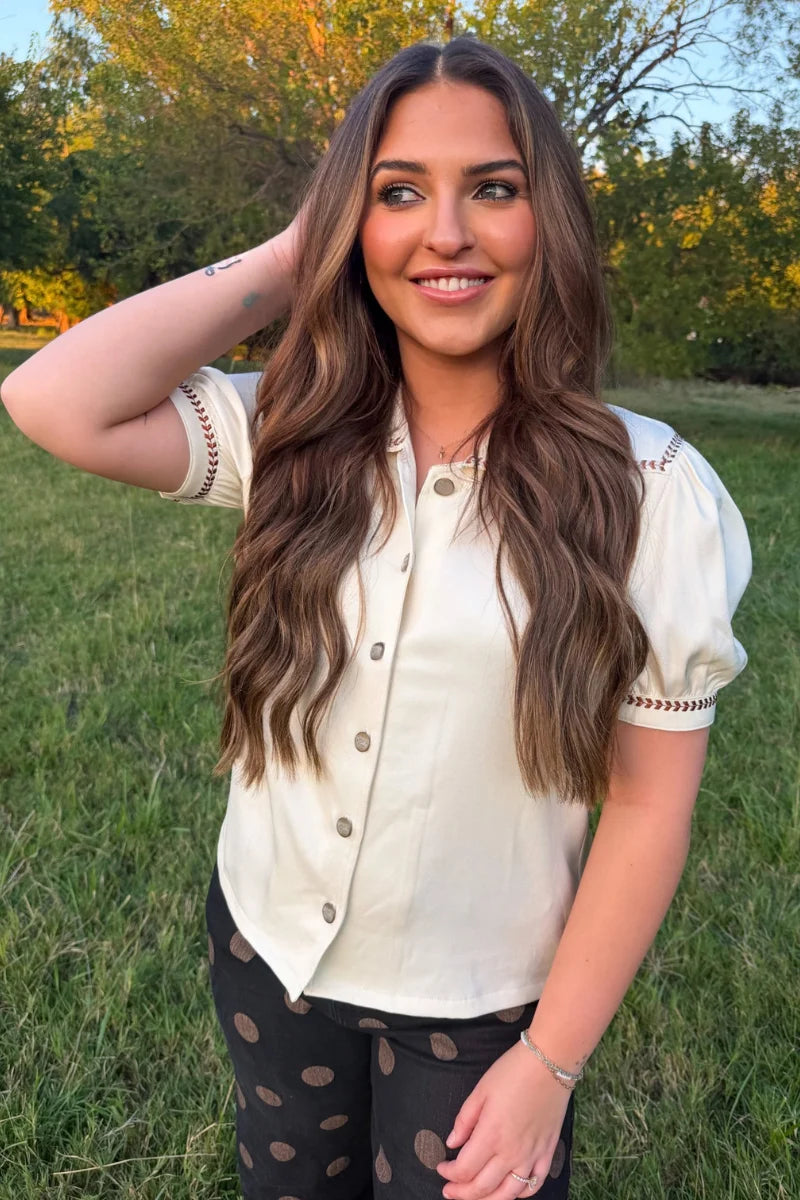 Buck stitch Charm button up top