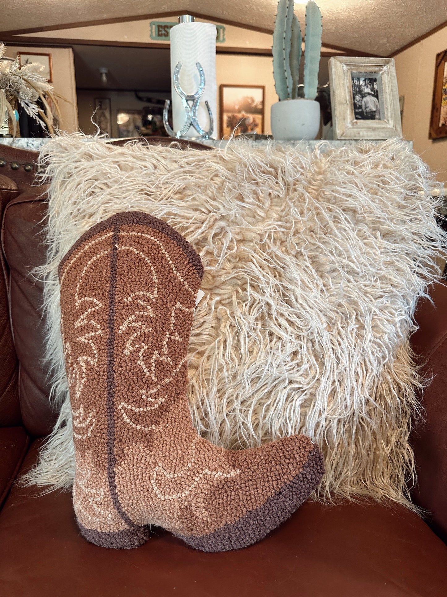 The Mongolian Pillow