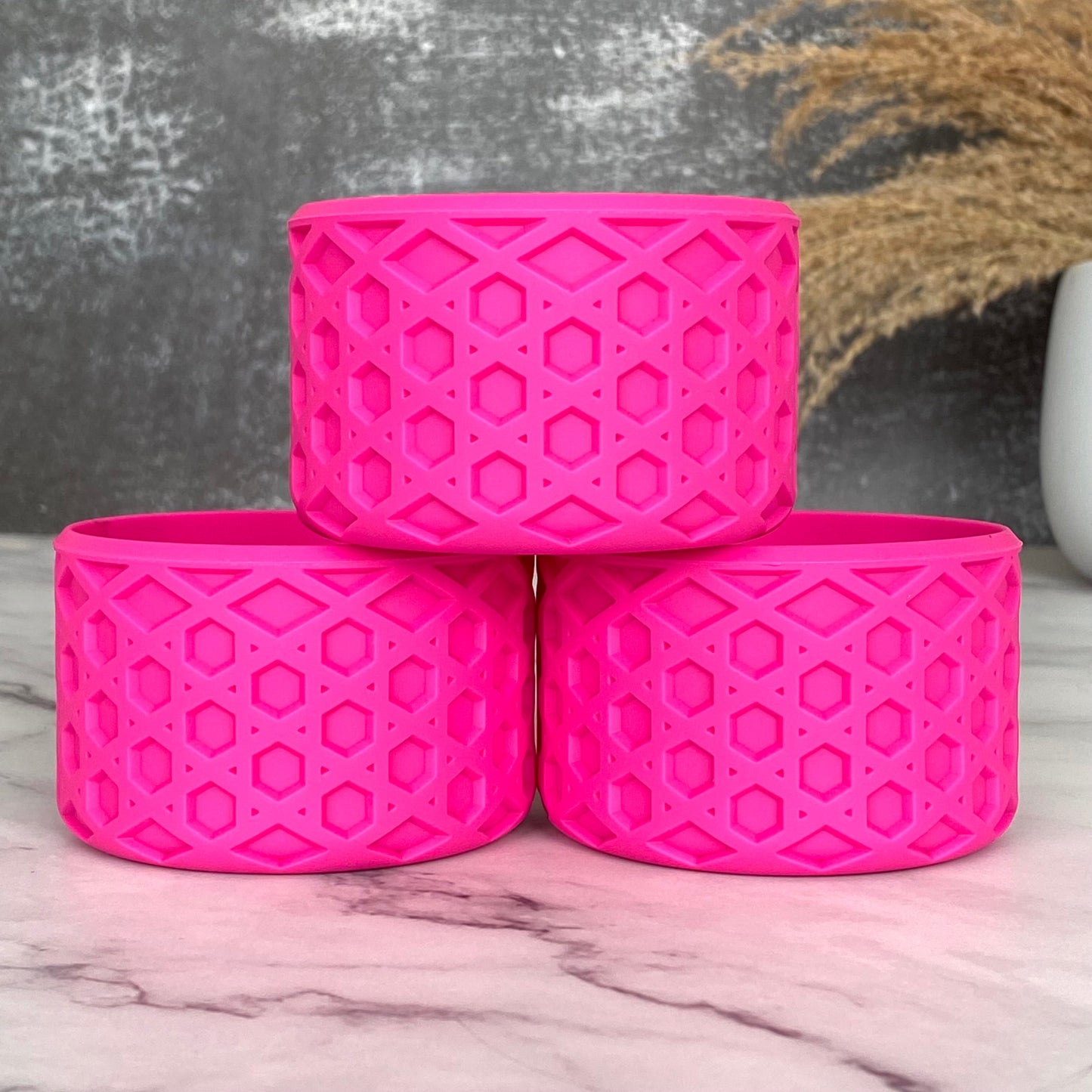 WAFFLE Ravishing Pink Tumbler Boot -fits 20-40oz NEW!