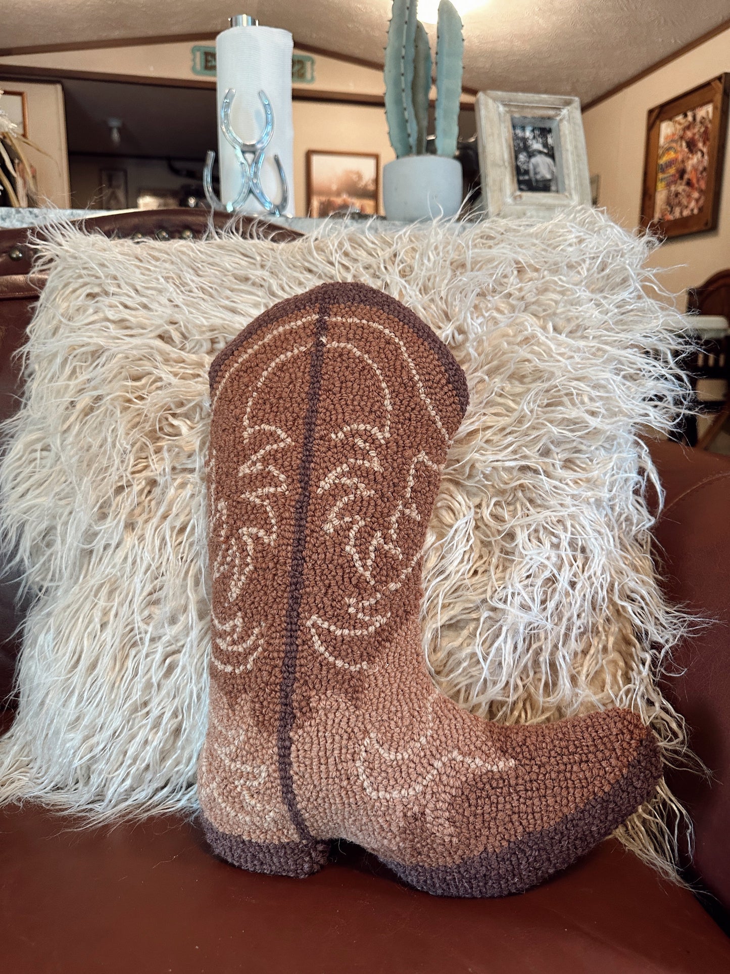 The Mongolian Pillow