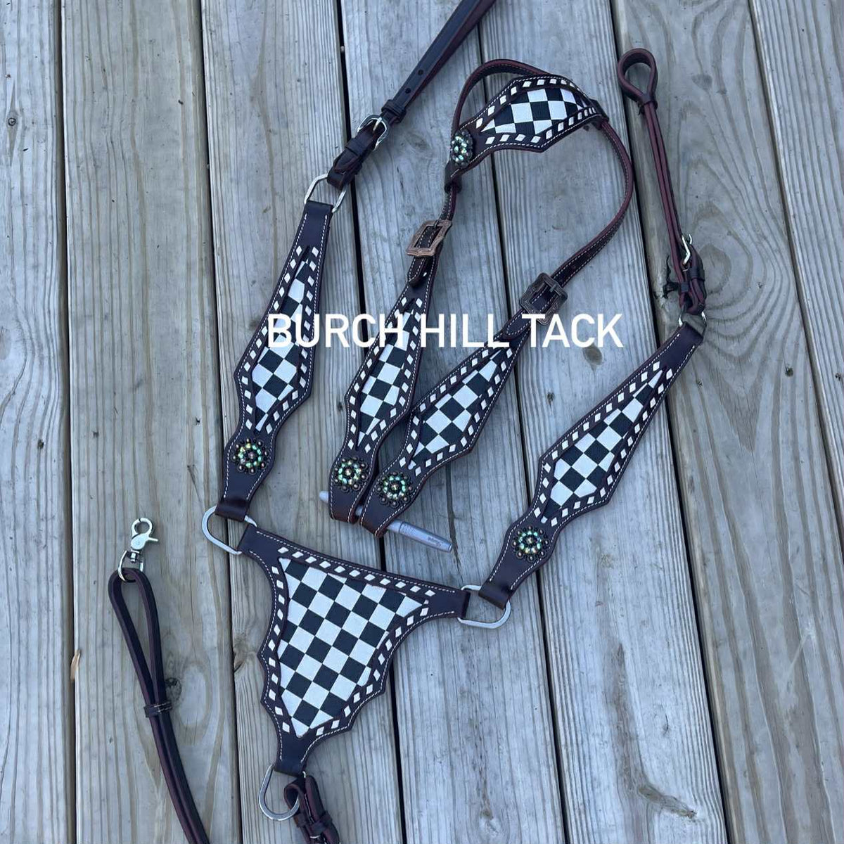 Made to order B&W checkered gladiator one ear western tack set Headstall breast collar (BHT046)