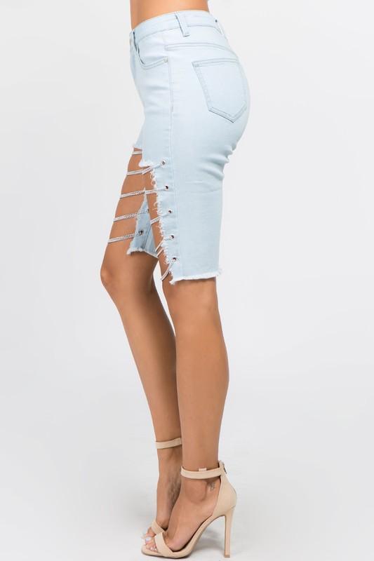 Cutoff Bermuda Shorts with Chains | Country Girl Denim Shorts for Summer & Spring