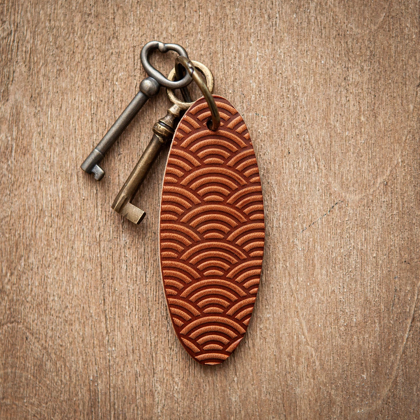 Artisan Leather Keychain Design 01