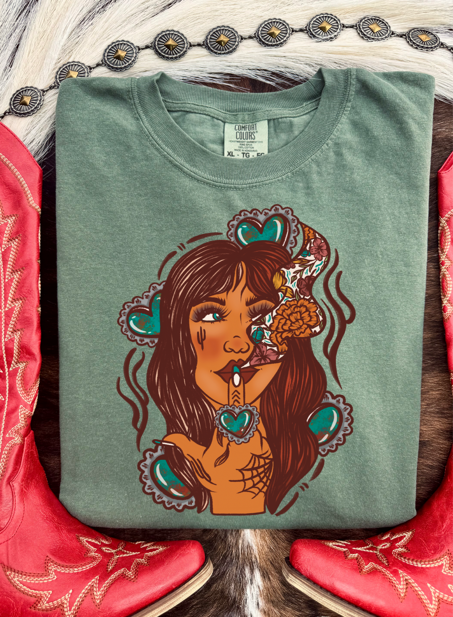 Rhiannon Tee