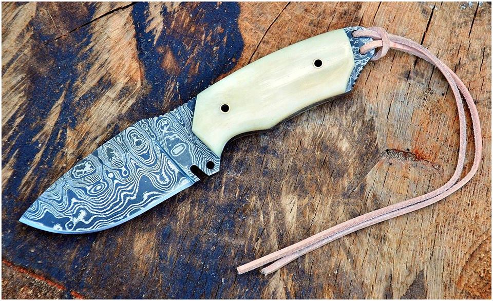 Custom Handmade Damascus Steel Skinning Knives – 4" Blade