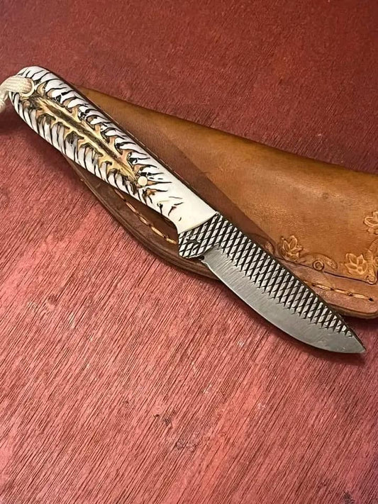 Handmade Buckaroo Belt Knife – 8" Rasp Steel Blade with Epoxy Pine Cone Handle & Western Leather Sheath