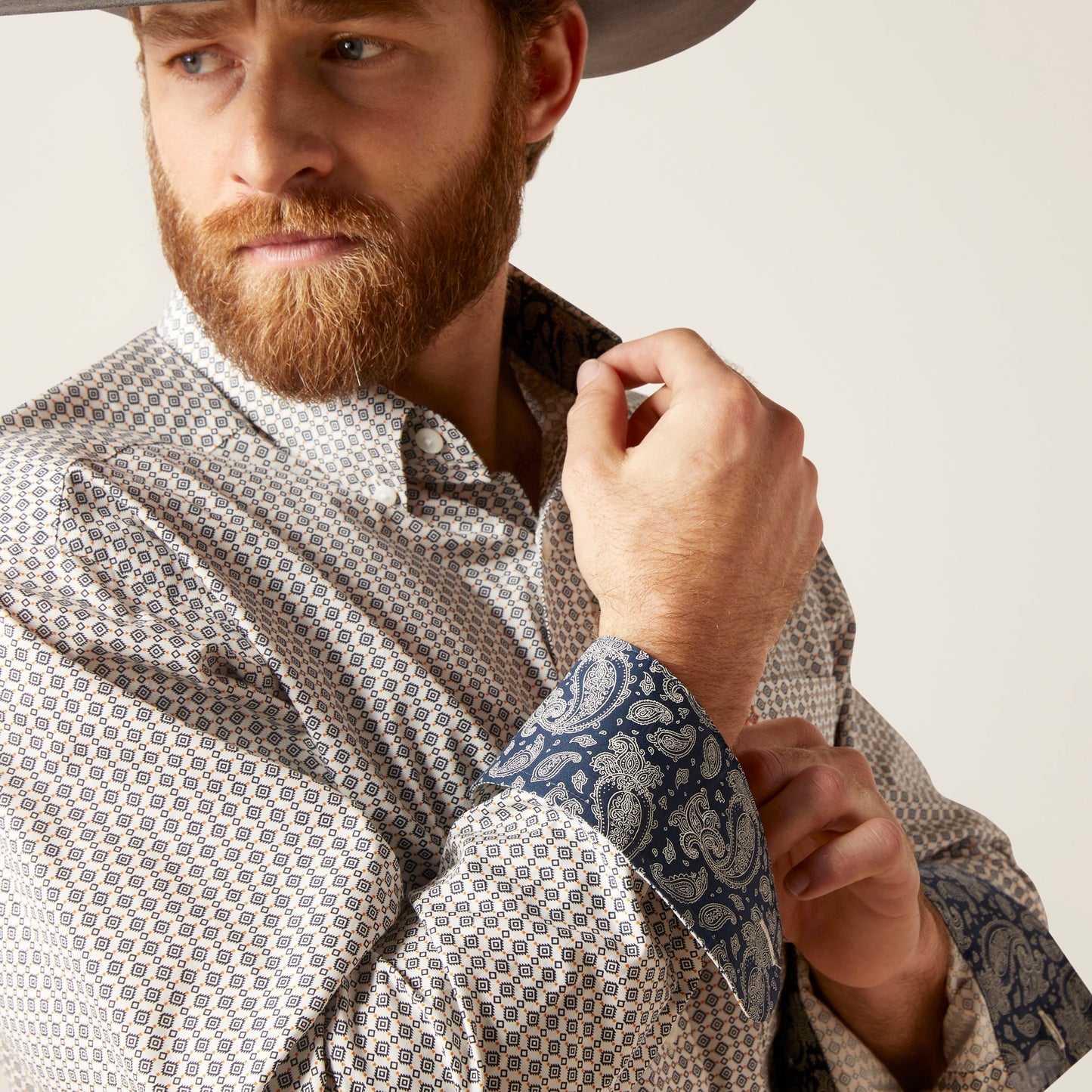 Ariat Men's Kingsley Wrinkle Free Classic Fit Shirt