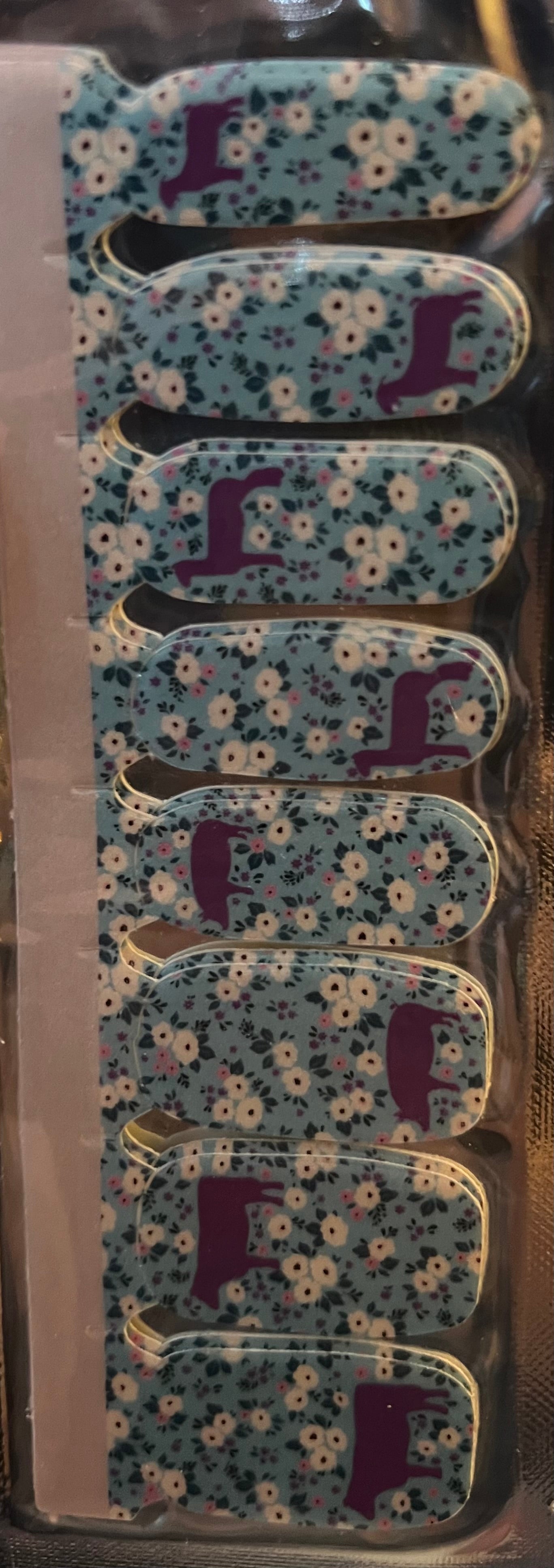 Show It Off Nail Polish Strips