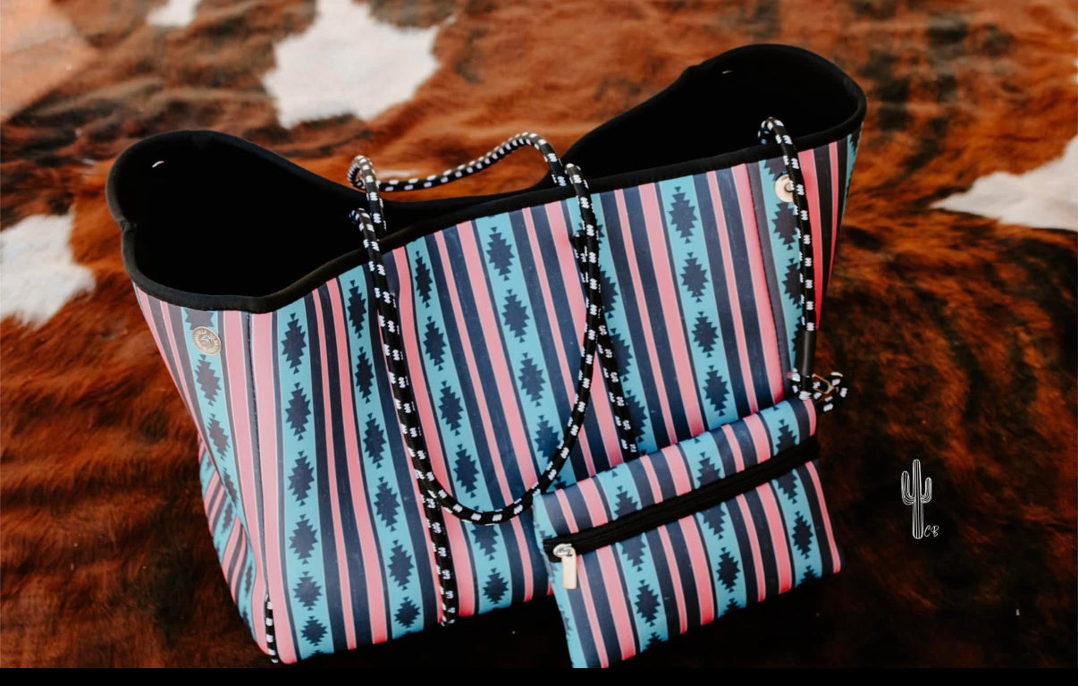 Neoprene Tote * Aztec