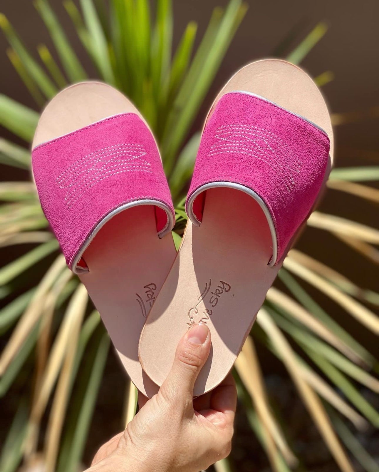 The Boot Stitch Pink Rough Out Sandals size 10