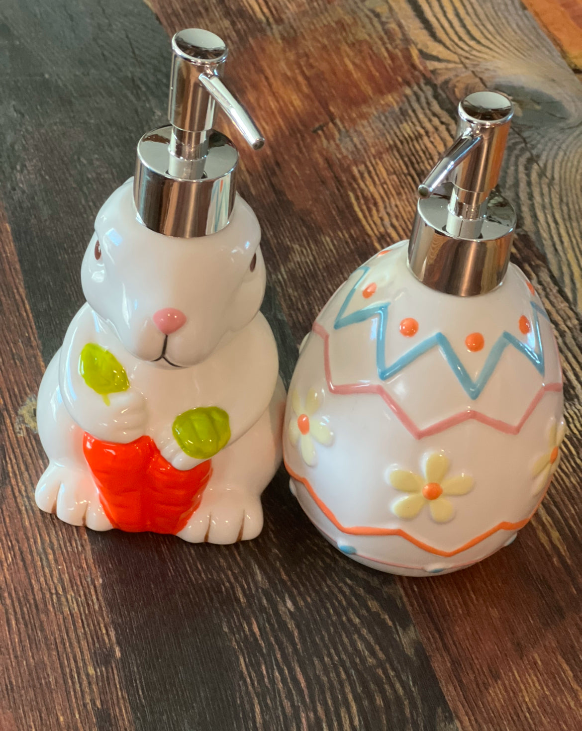 Soap Dispenser*Easter Bunny
