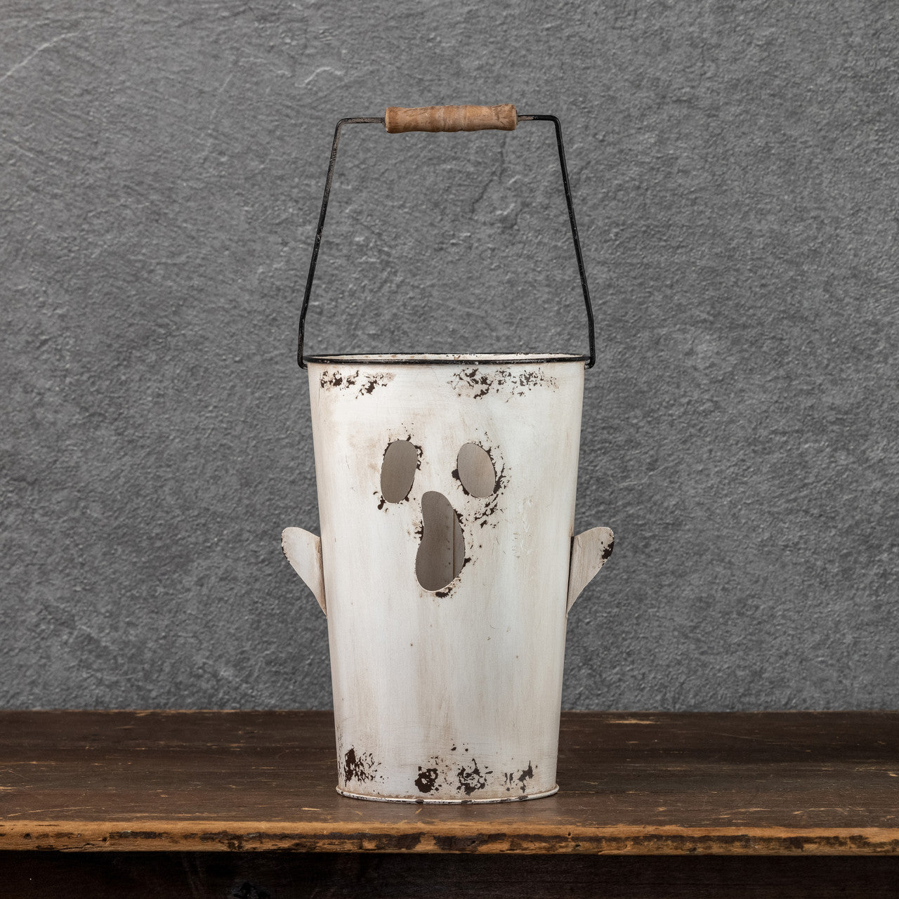GHOST BUCKET