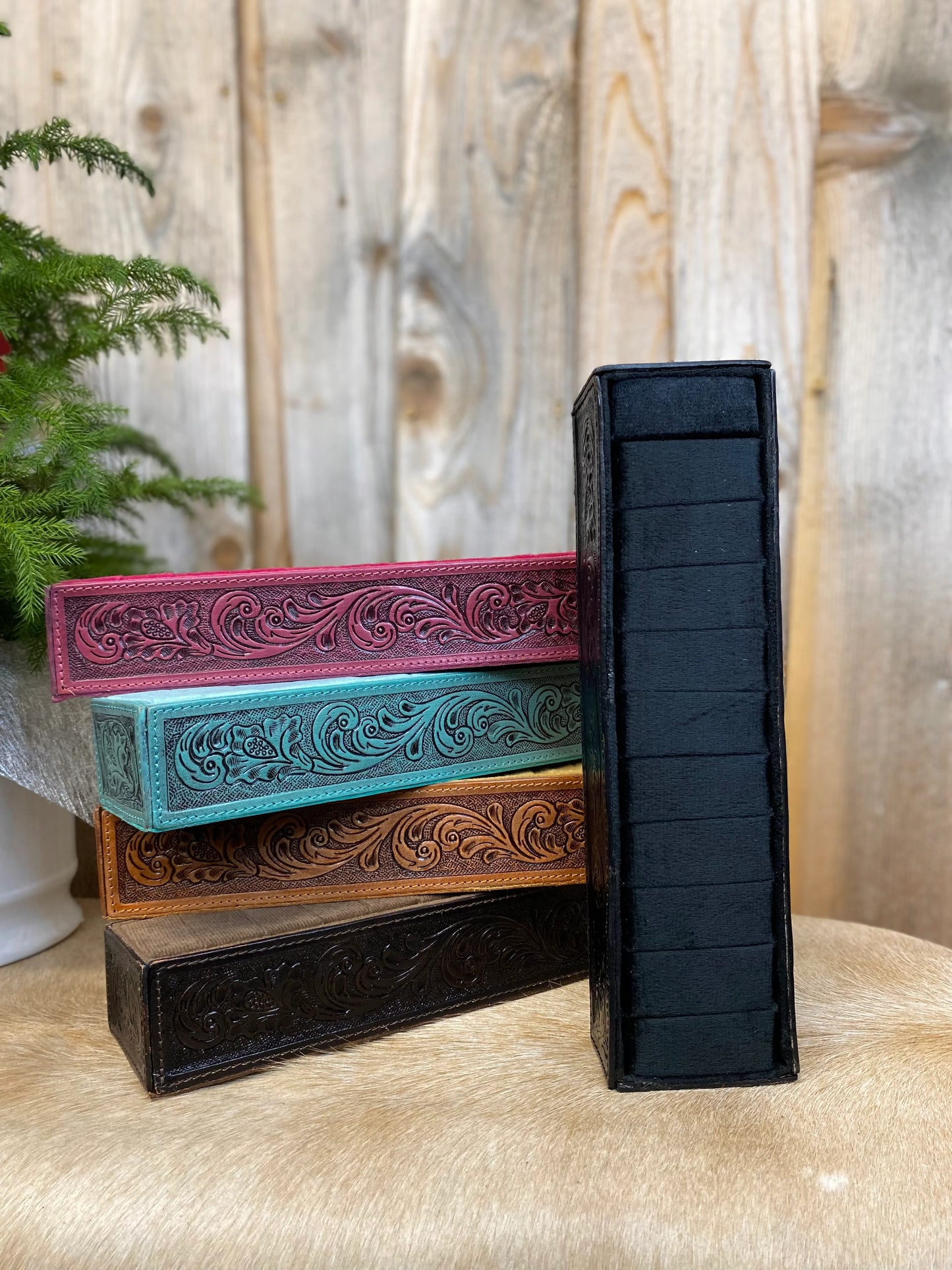Black Tooled Leather Ring Holder