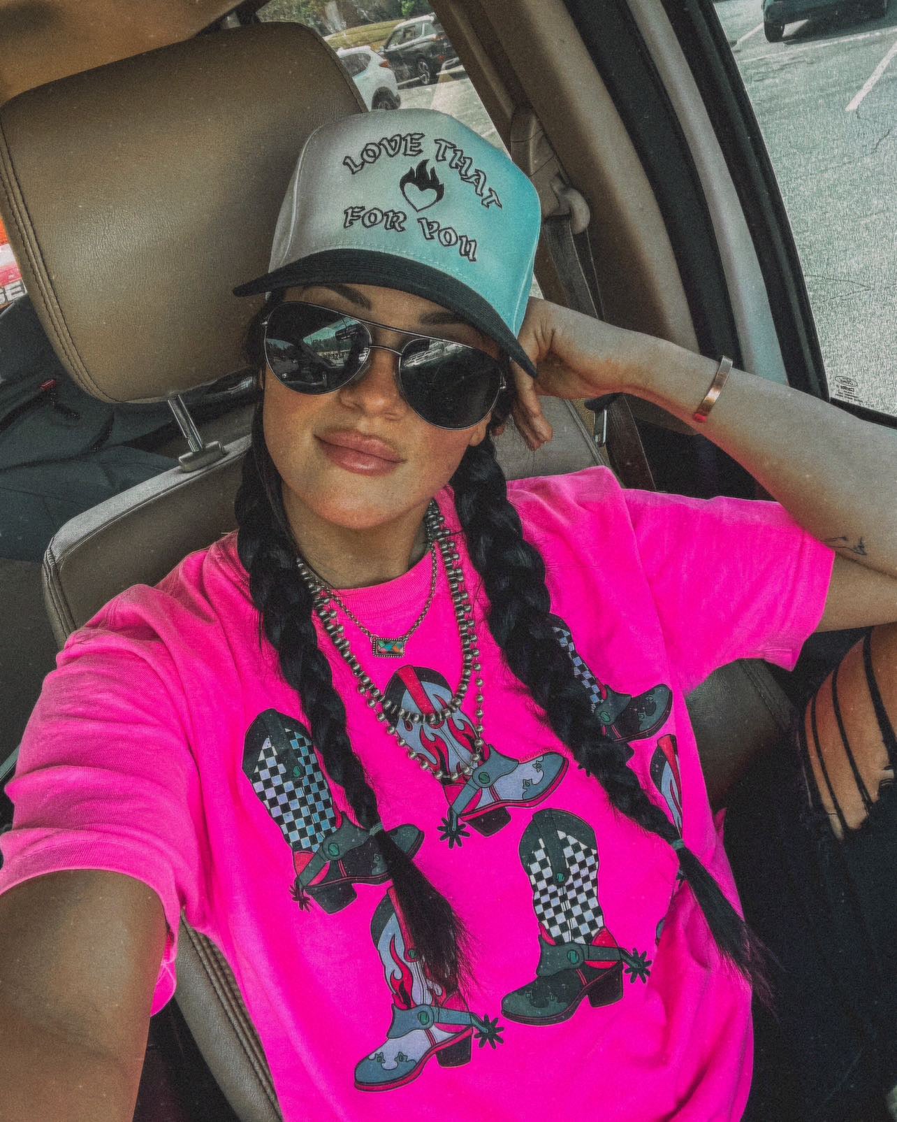 Yallternative Boots Neon Tee