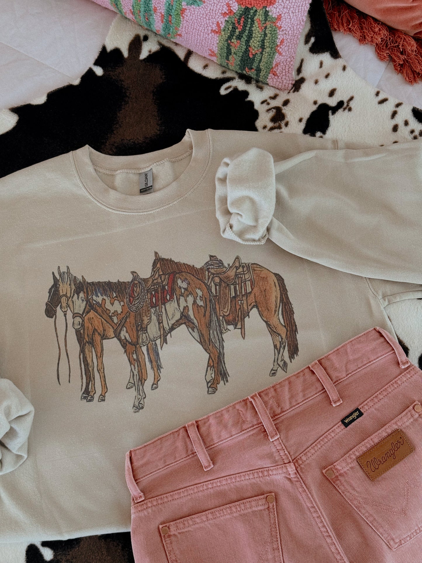 HORSIN AROUND