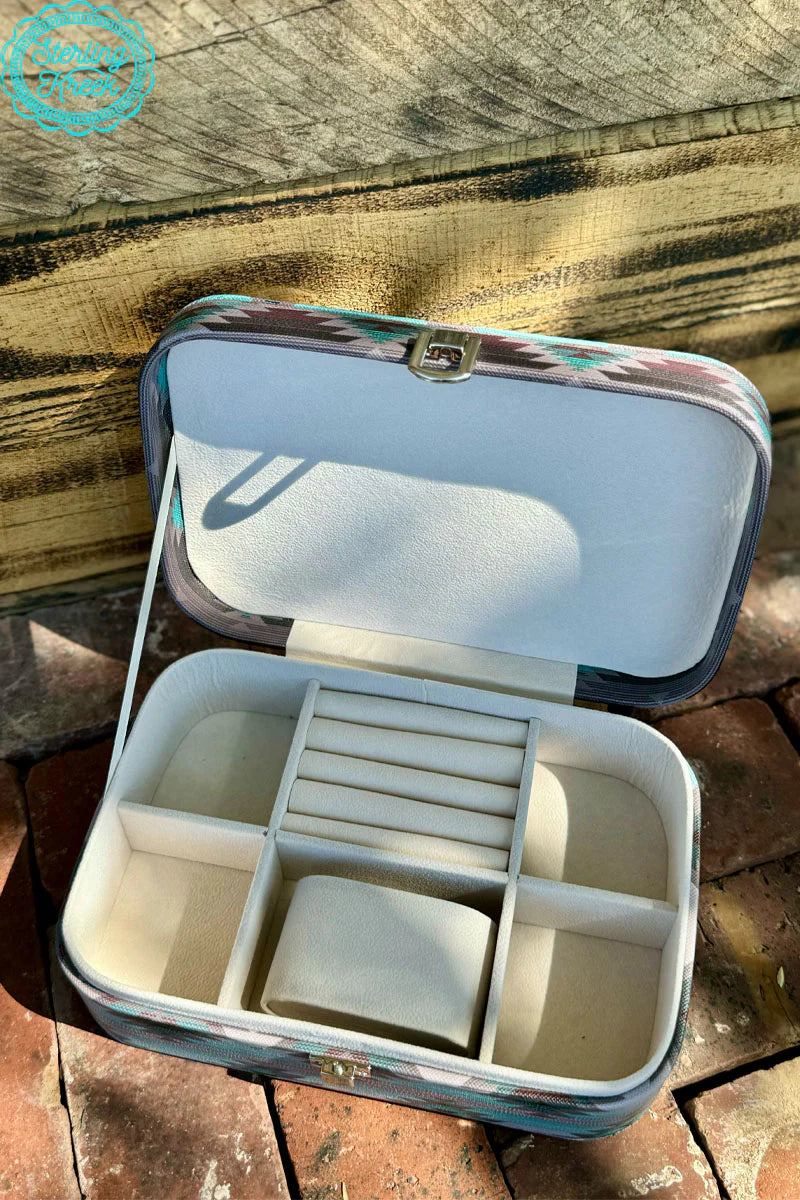 Lakeside Lovin Jewelry Box