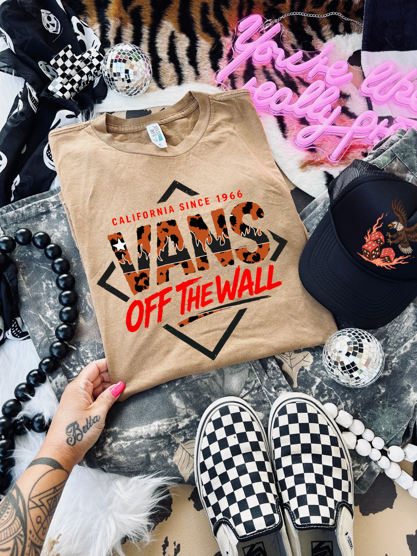 Off the Wall tee