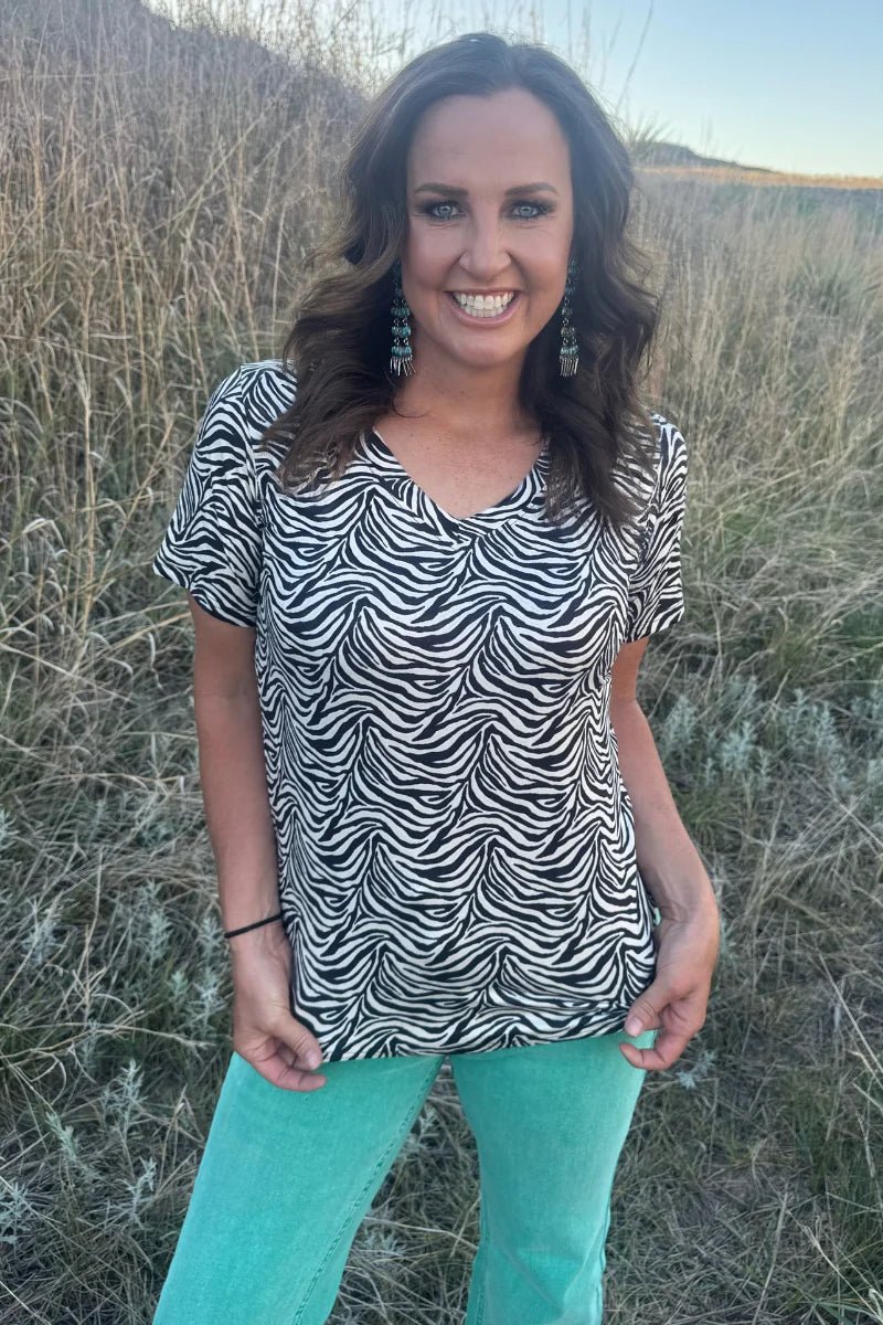 Cowgirl safari v neck top rts