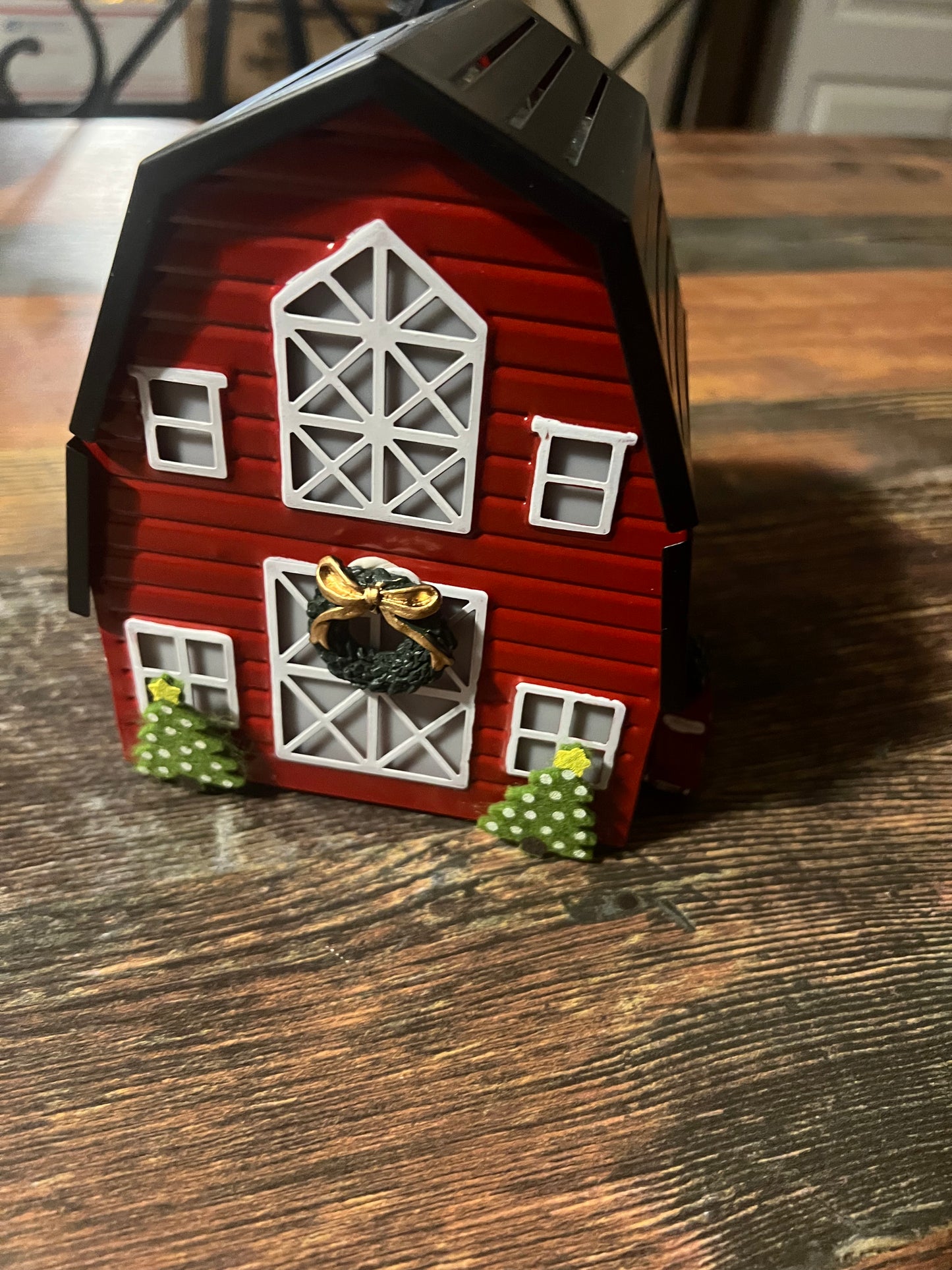 Red Barn Wax Warmer (with or without Christmas decor)