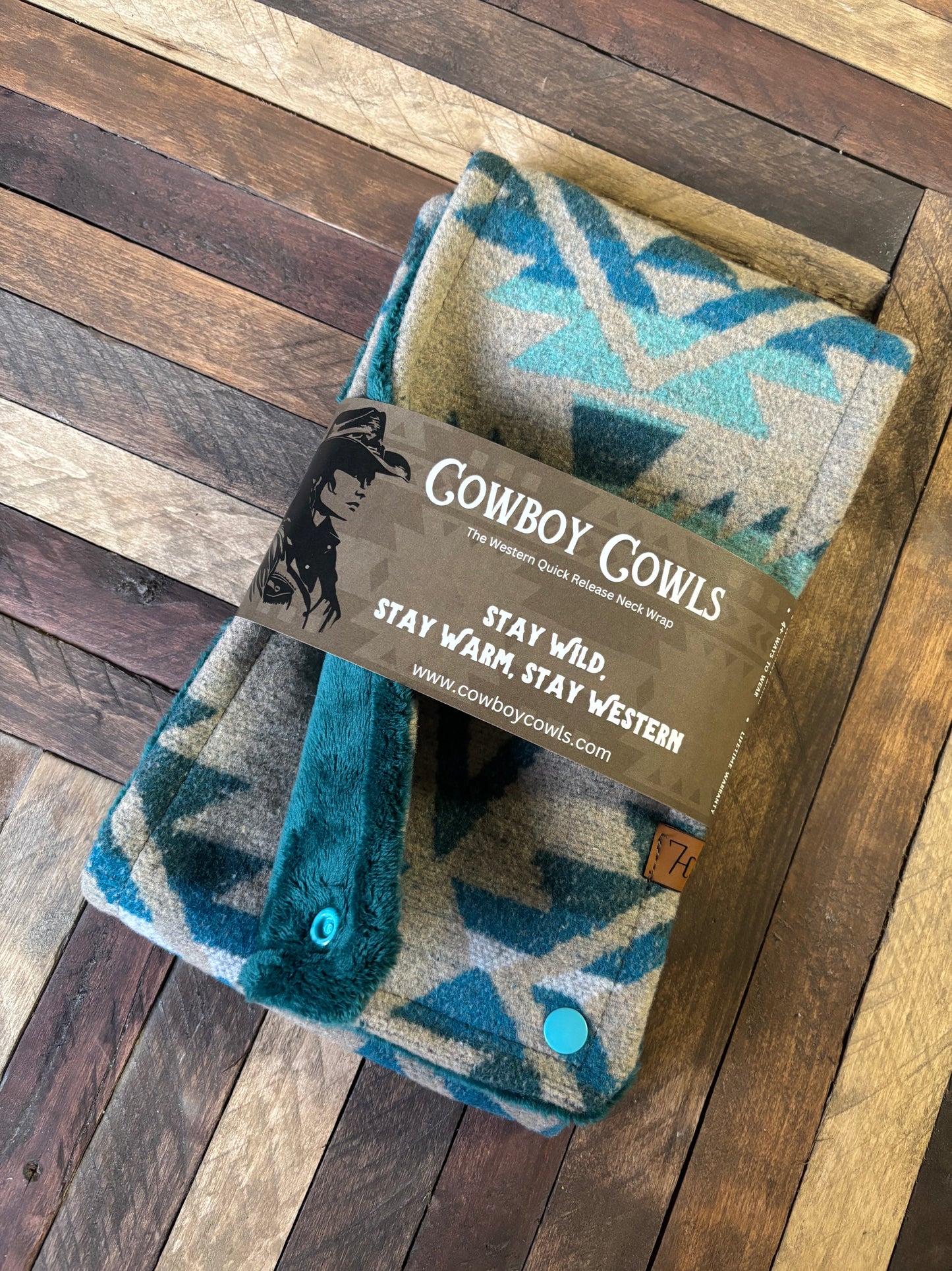 Emelie Cowboy Cowl