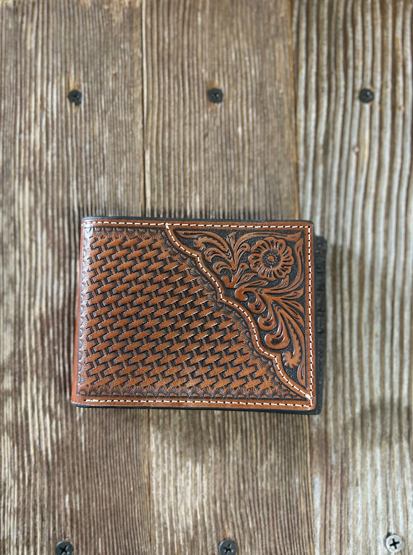 Nacona Pro Series Bi-Fold