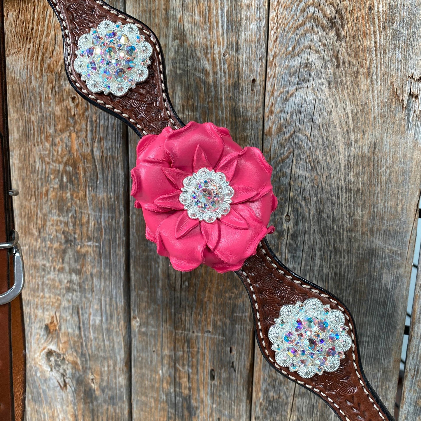 Medium Oil Basketweave Pink & AB One Ear Tack Set #OEBC591