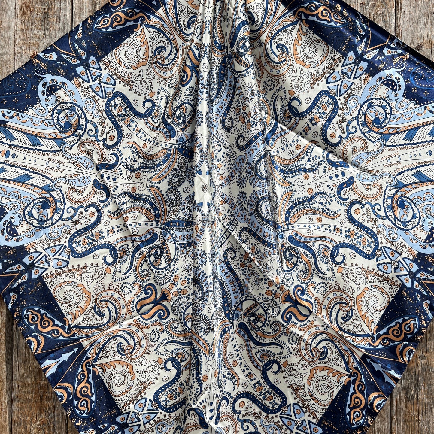 35X35" Blue, Cream and Tan Paisley Wild Rag / Scarf WR1002