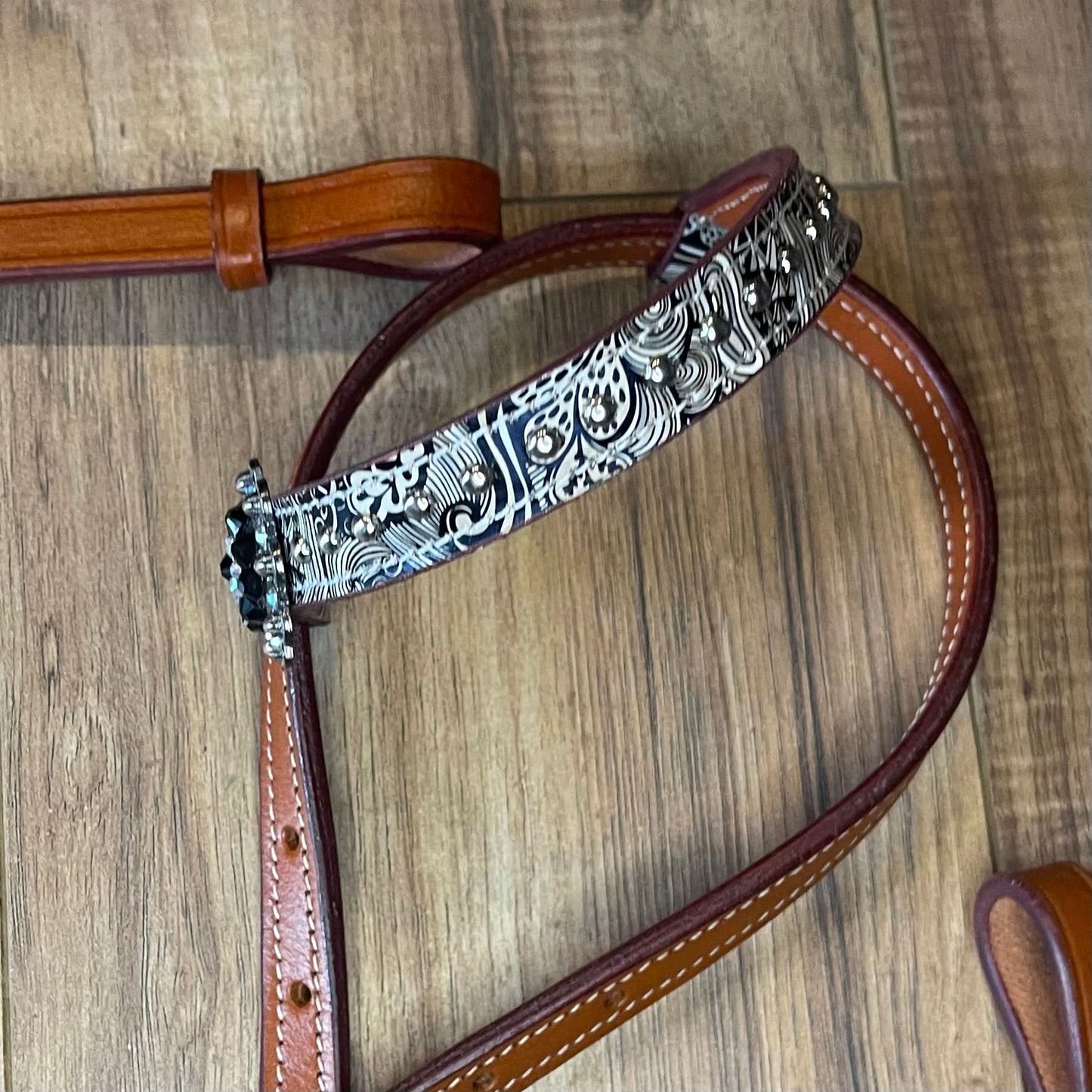 Made To Order B&W style one ear tan western tack set Headstall breast collar (BHT057)