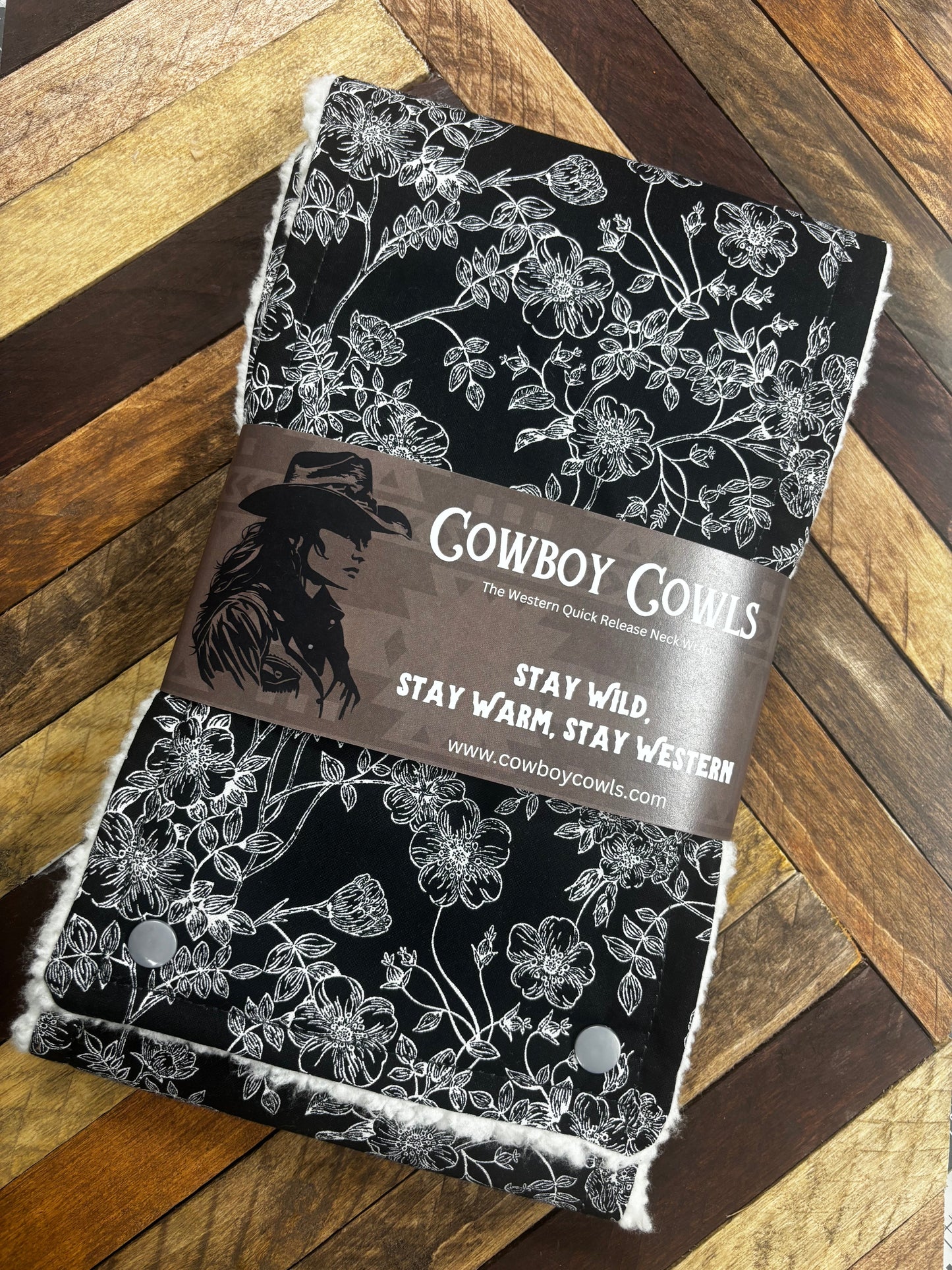 Noir Cowboy Cowl