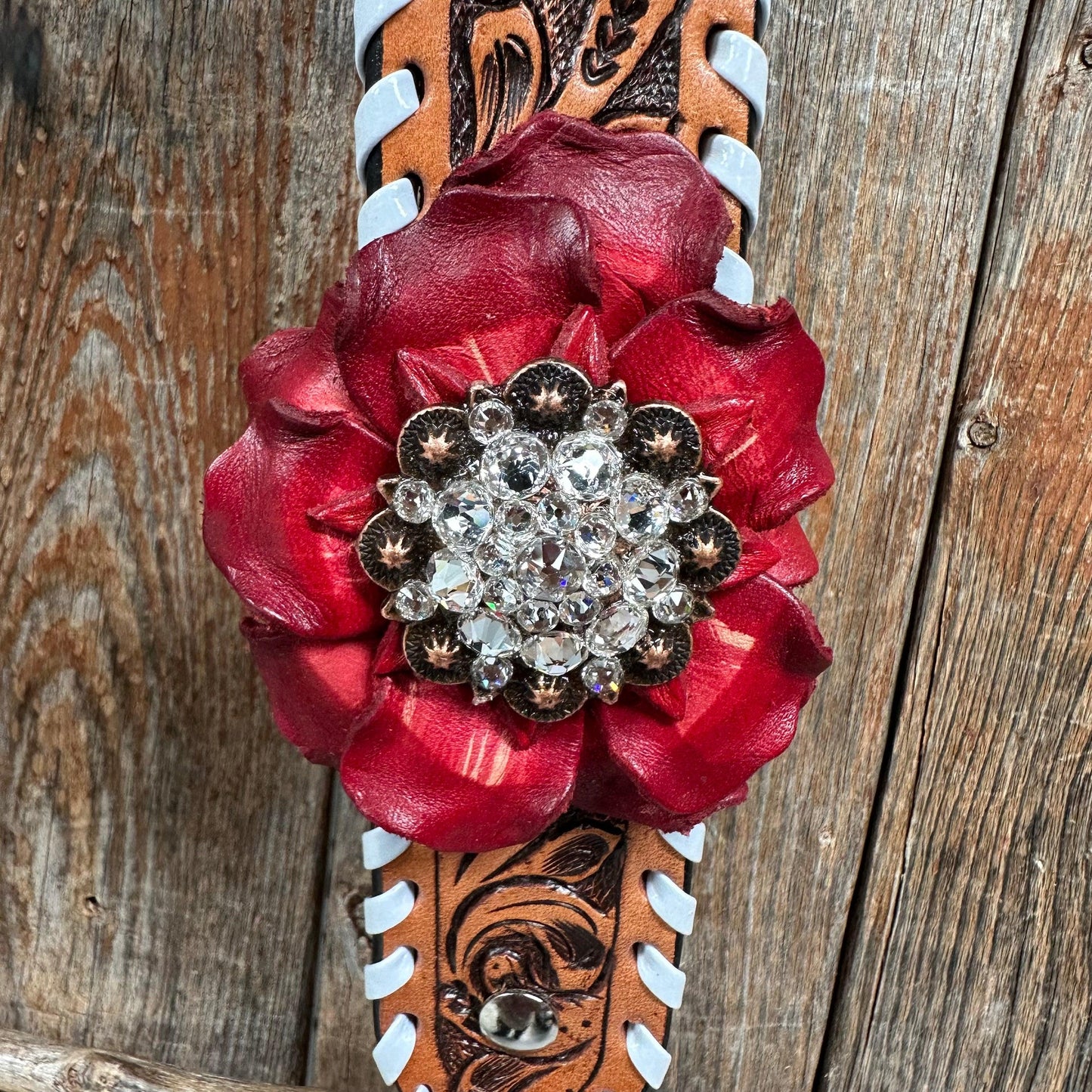 Light Oil Whipstitch Red and Turquoise One Ear/ Breastcollar Tack Set #OEBC549