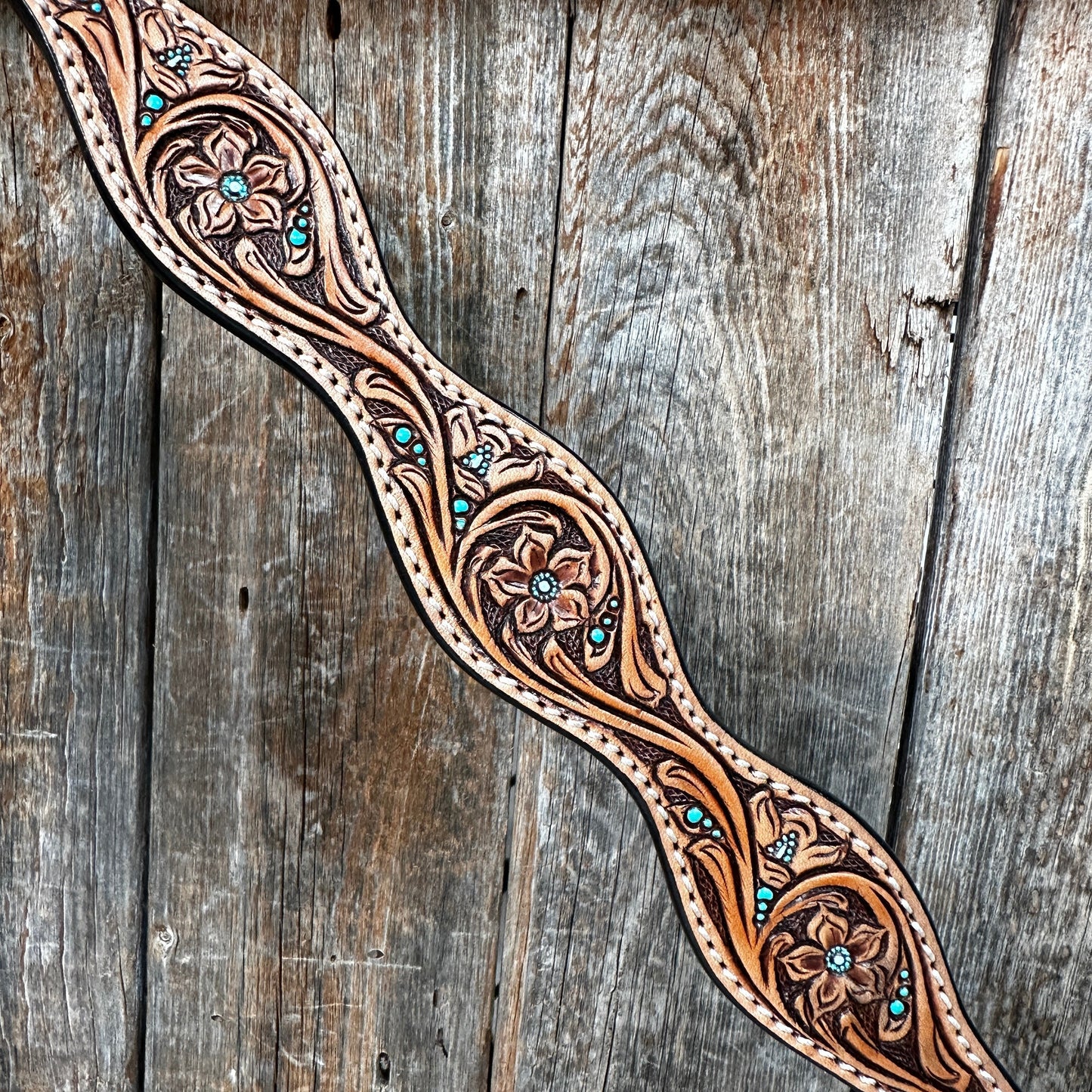 Light Oil Floral and Teal Dot Breastcollar #56258L