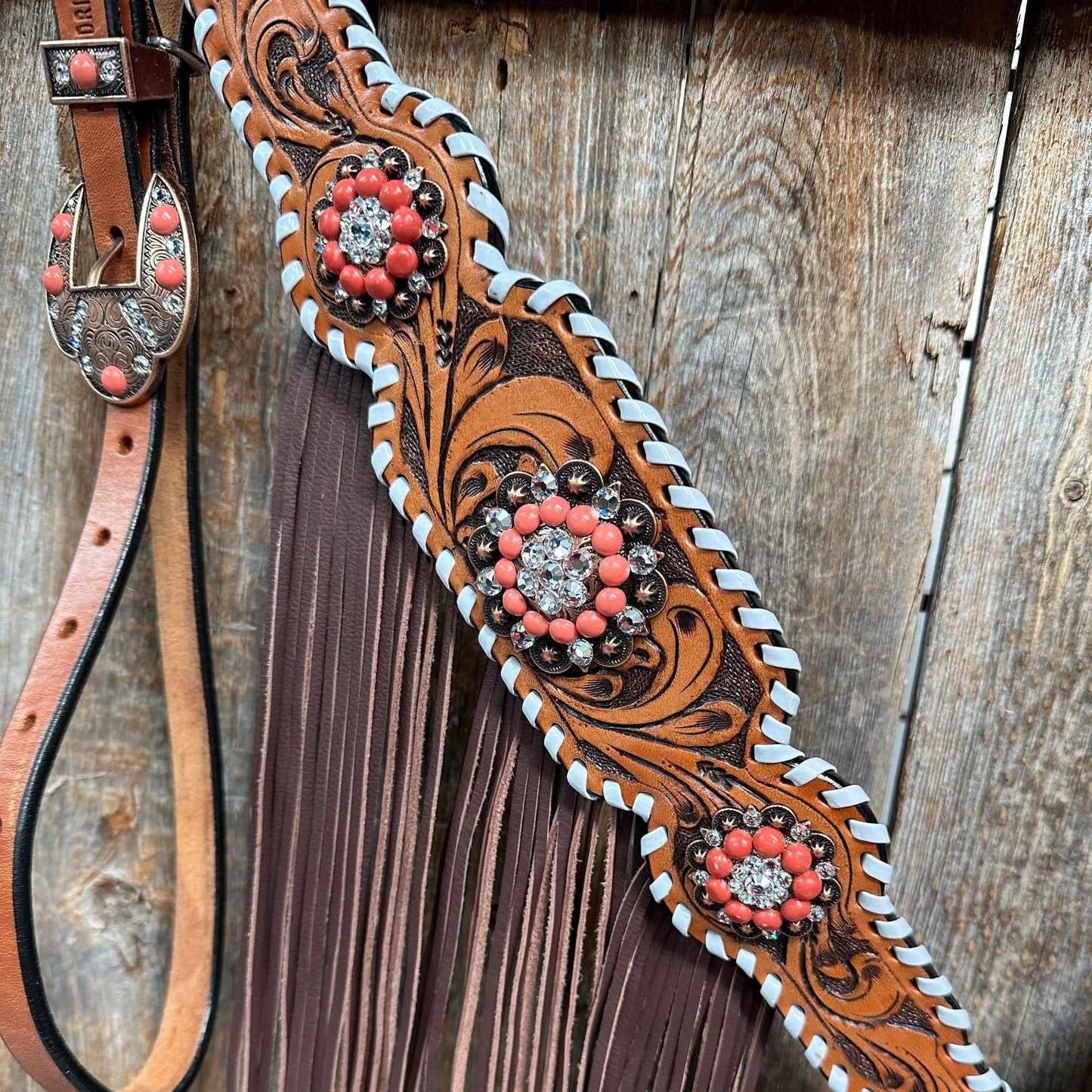 Whipstitch Coral and Clear One Ear/ Breastcollar Tack Set #OEBC516