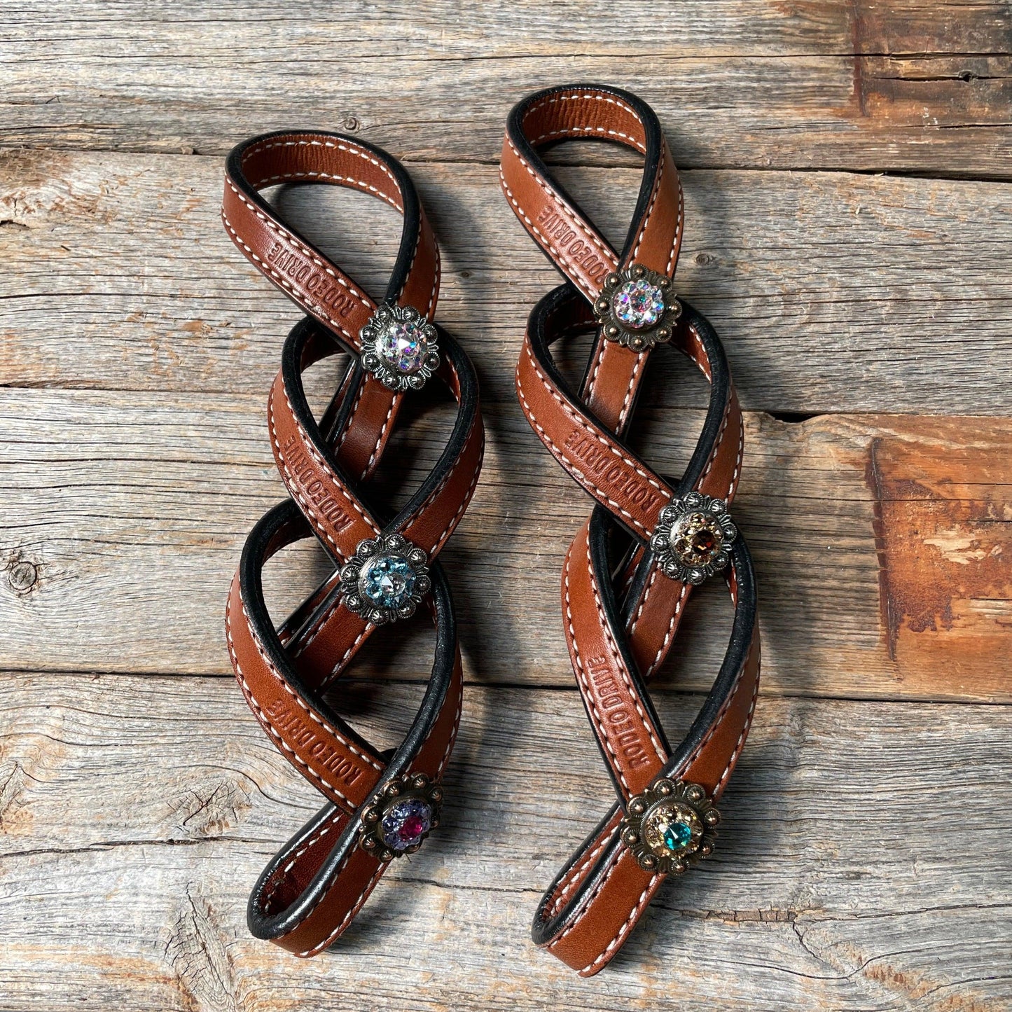 Crystal Medium Oil Rustic Tie Down Keepers