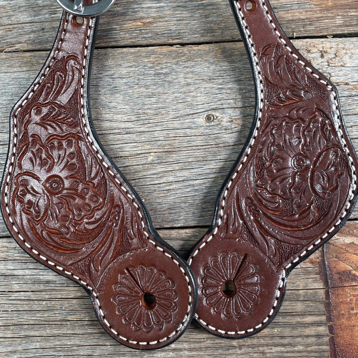 Medium Oil Floral Tooled Spur Straps