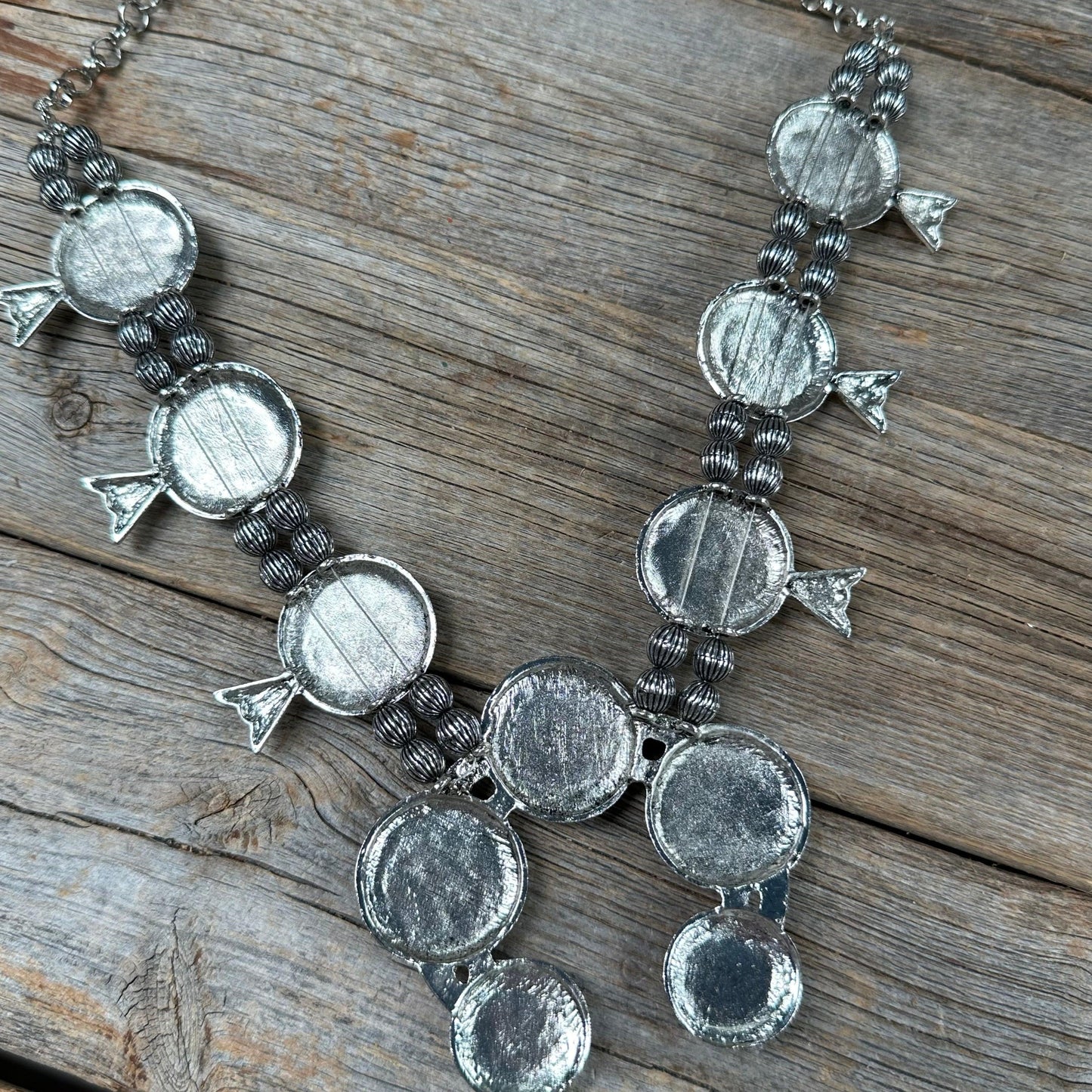Chunky Turquoise Squash Blossom and Horseshoe Fashion Necklace WA214