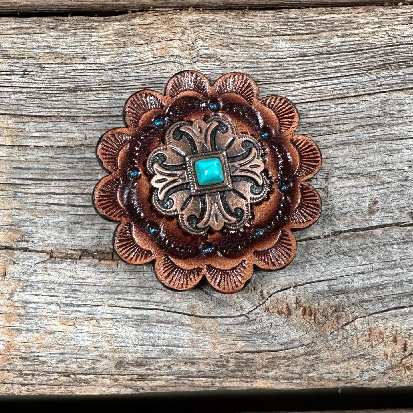 Leather Rosette with Copper Fleur-De-Lis Western Concho R111W141S
