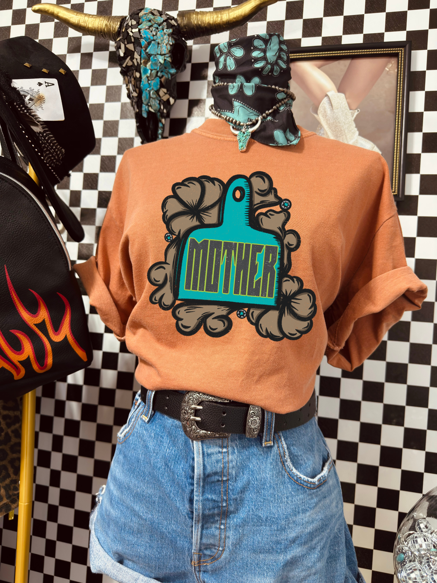 Mother cattle tag tee