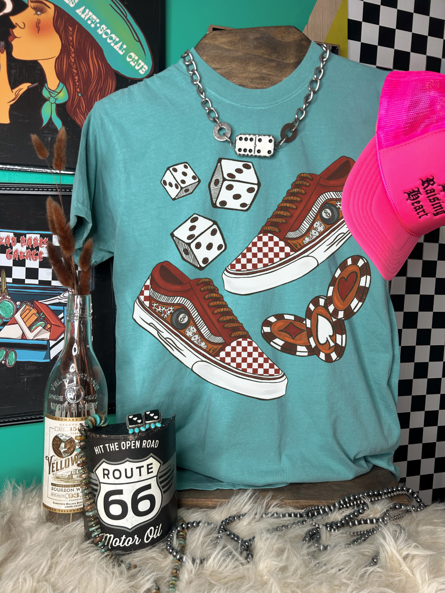 OFF THE WALL POKER CHIPS TEE