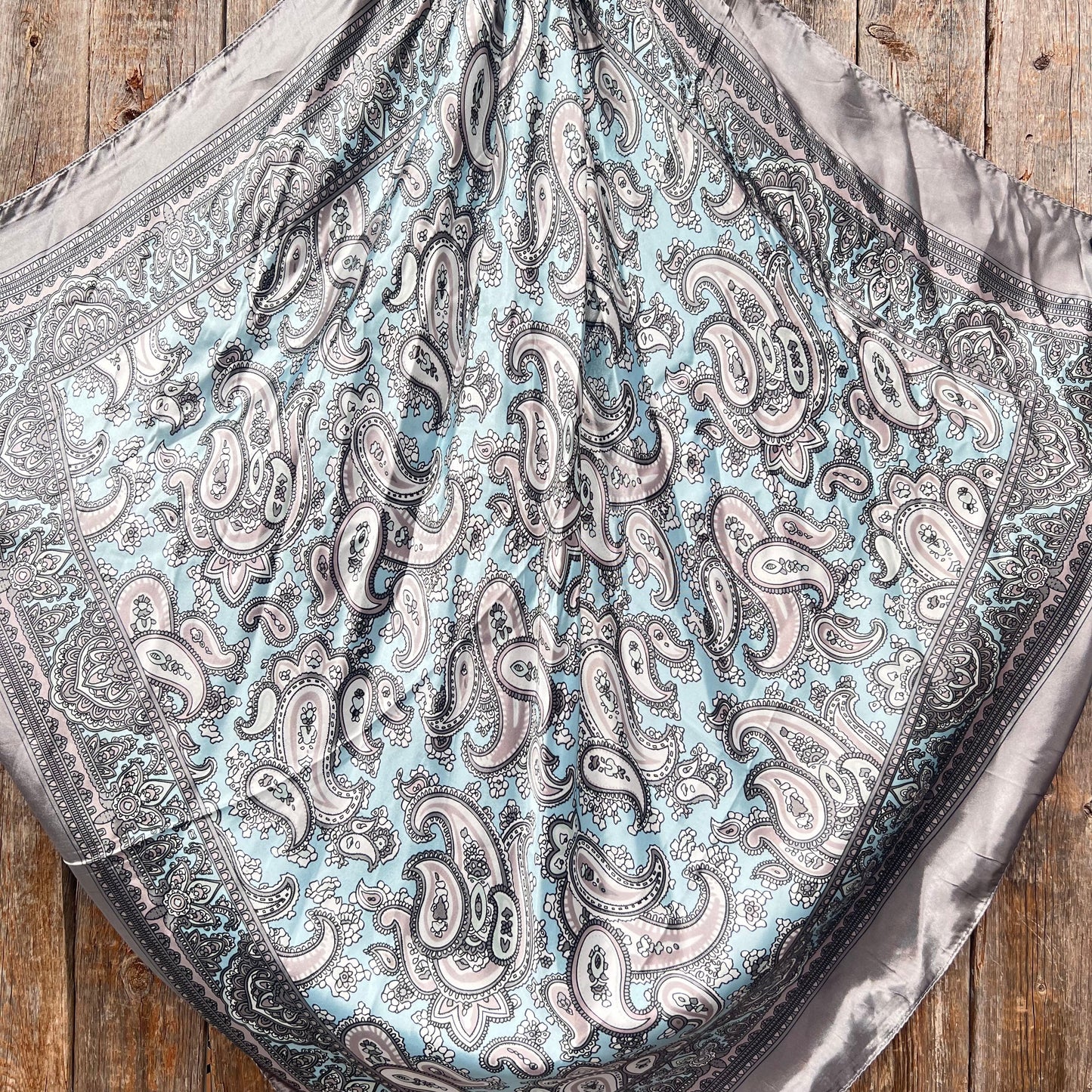 35X35" Grey & Turquoise Paisley Wild Rag / Scarf WR2144