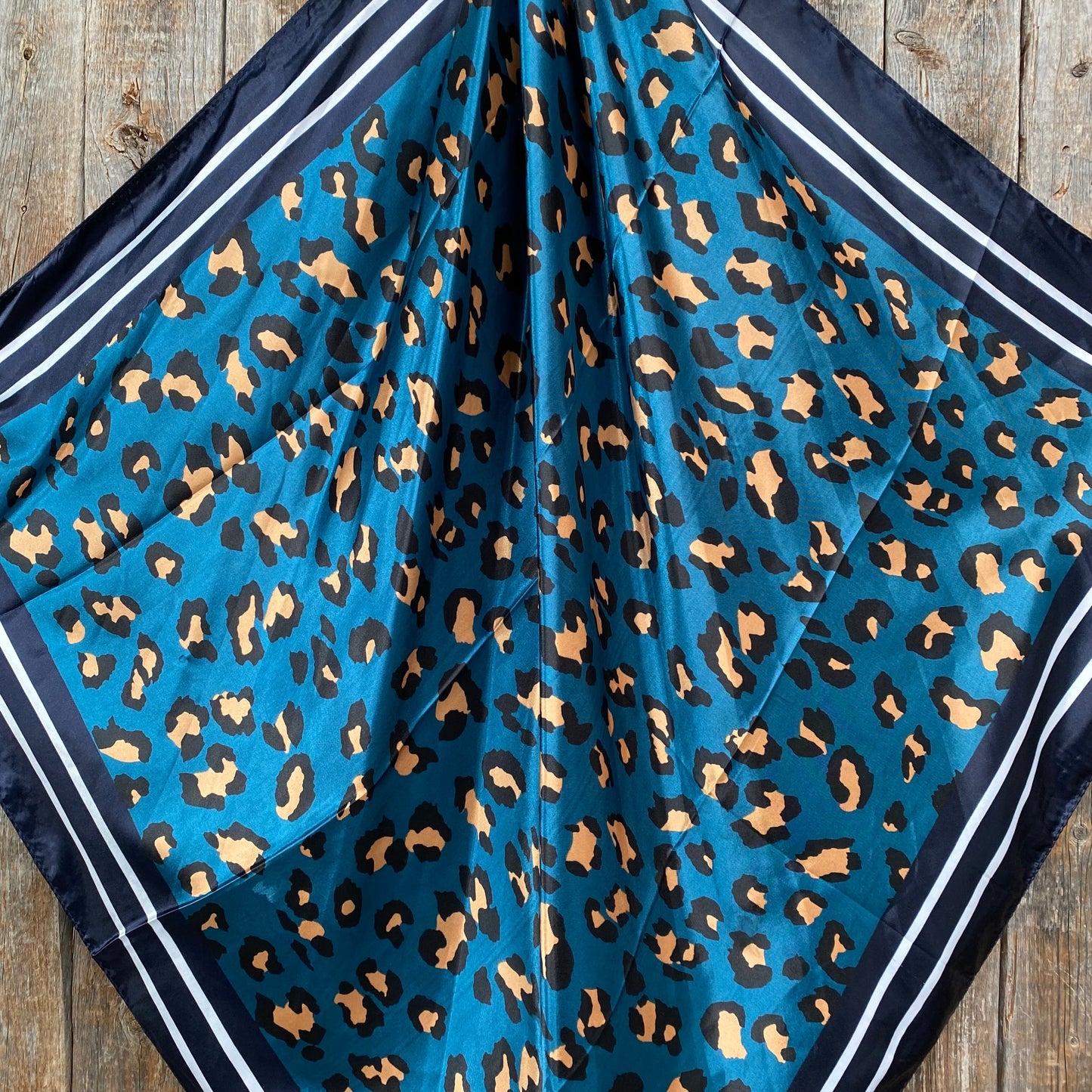 35X35" Teal Cheetah Wild Rag /Scarf WR2404